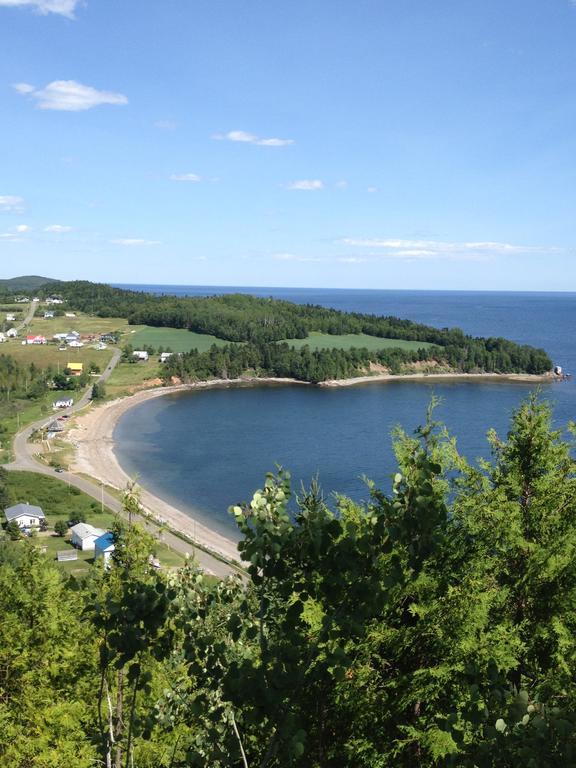 Motel De L'Anse Port-Daniel Exteriér fotografie